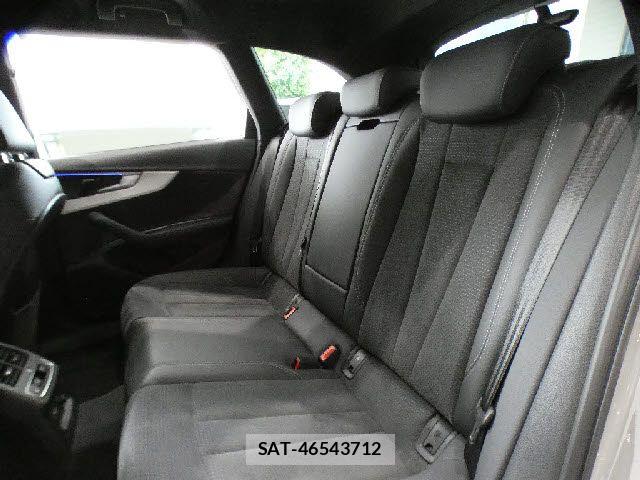 Audi A4 2022-05 7215007-4