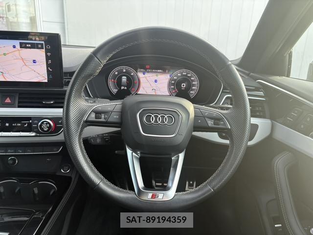 Audi A4 2023-06 7215000-11
