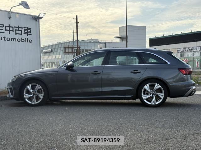 Audi A4 2023-06 7215000-17