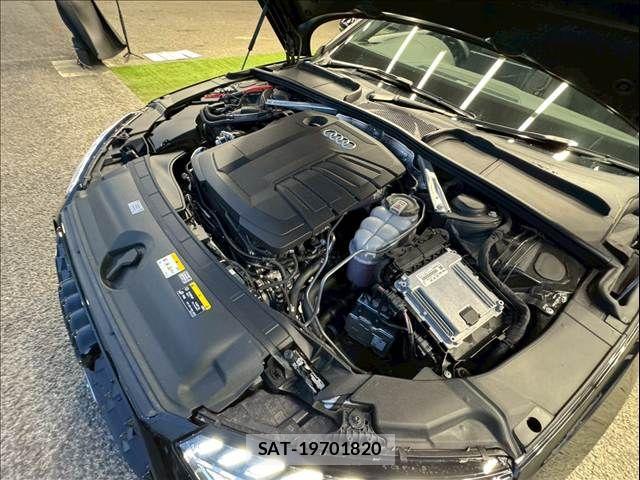 Audi A4 2023-07 7249828-11