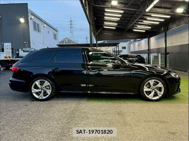 Audi A4 2023-07 7249828-14