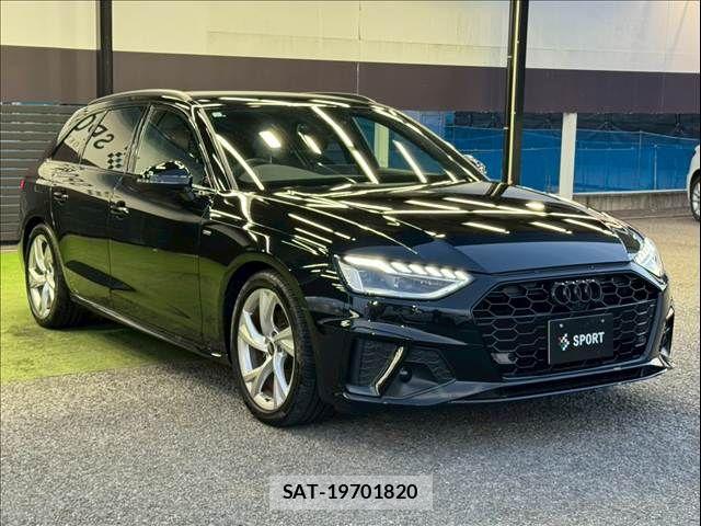Audi A4 2023-07 7249828-15