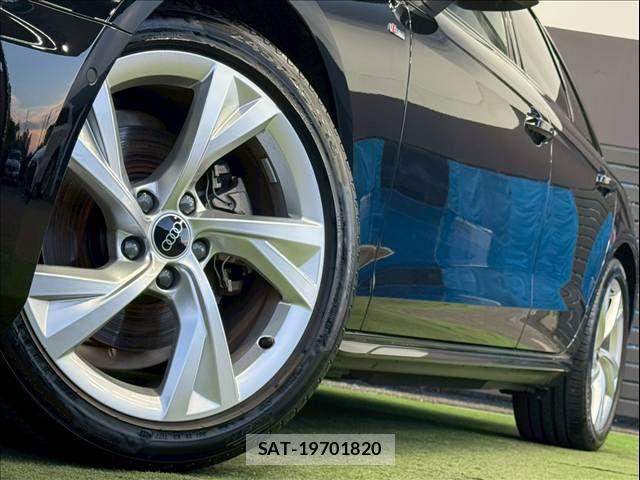 Audi A4 2023-07 7249828-18