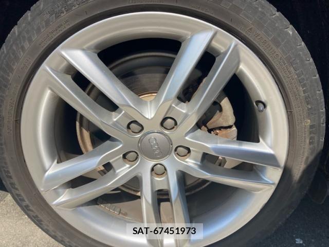 Audi A4 2014-05 7249832-12