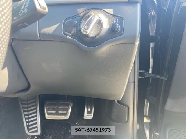 Audi A4 2014-05 7249832-16