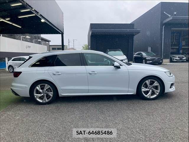 Audi A4 2021-07 7249829-14