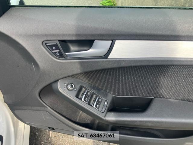 Audi A4 2012-06 7249835-13