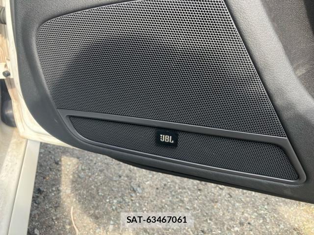 Audi A4 2012-06 7249835-14