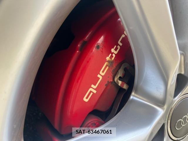 Audi A4 2012-06 7249835-20