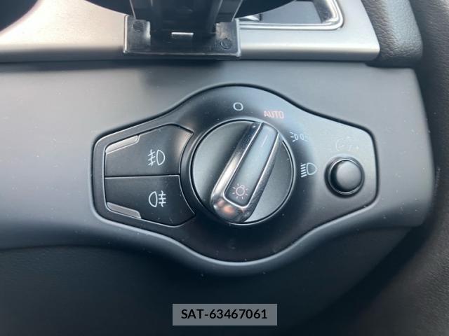 Audi A4 2012-06 7249835-21