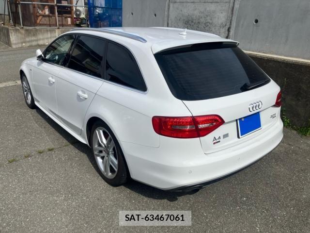Audi A4 2012-06 7249835-2