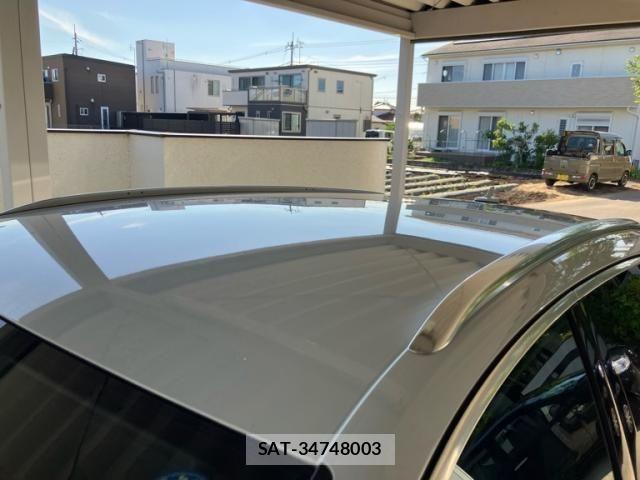Audi A4 2018-03 7325725-10