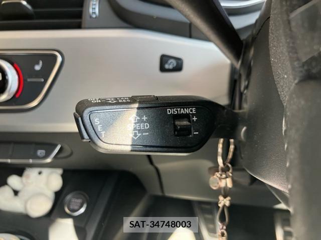 Audi A4 2018-03 7325725-16