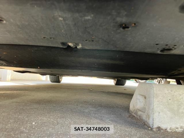 Audi A4 2018-03 7325725-1