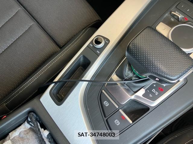 Audi A4 2018-03 7325725-22