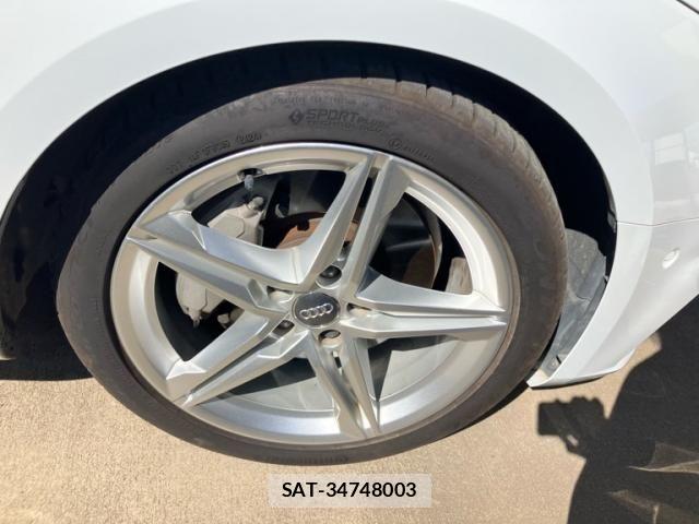 Audi A4 2018-03 7325725-3