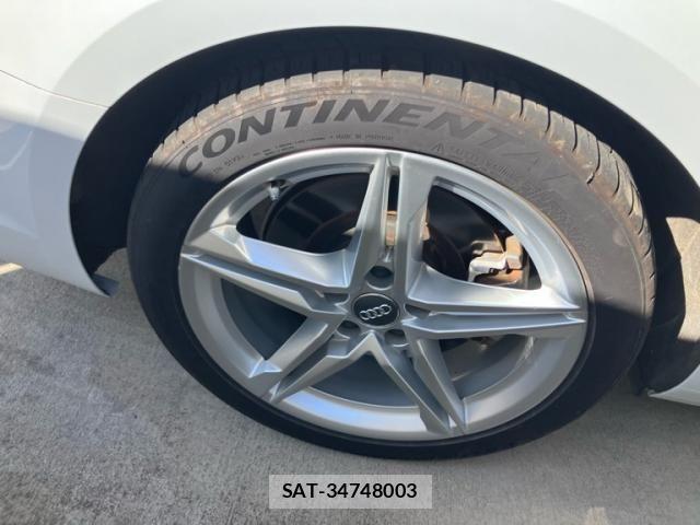 Audi A4 2018-03 7325725-4