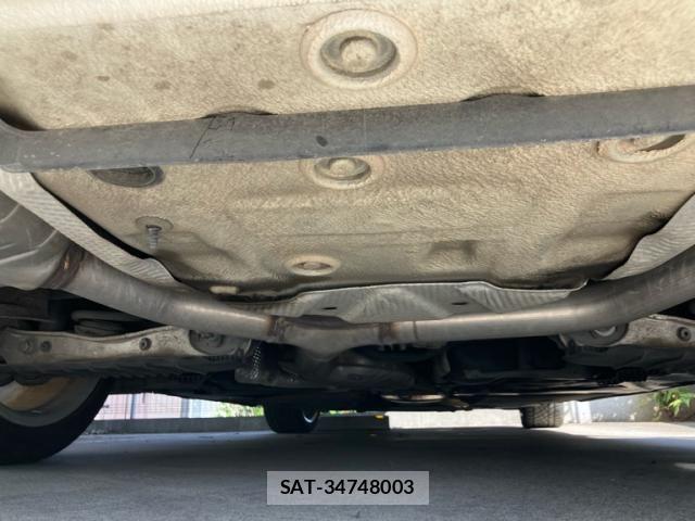 Audi A4 2018-03 7325725-6