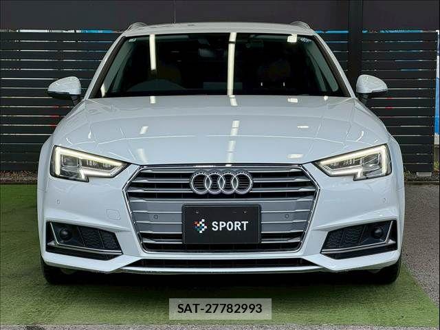 Audi A4 2019-03 7356861-12