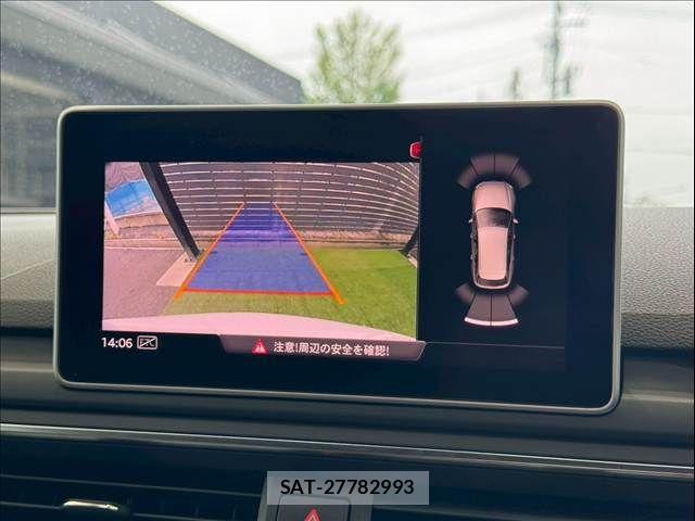 Audi A4 2019-03 7356861-4