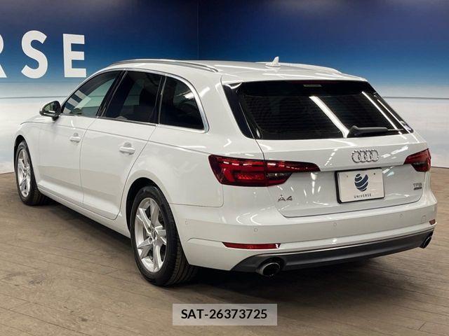 Audi A4 2018-09 7356862-17