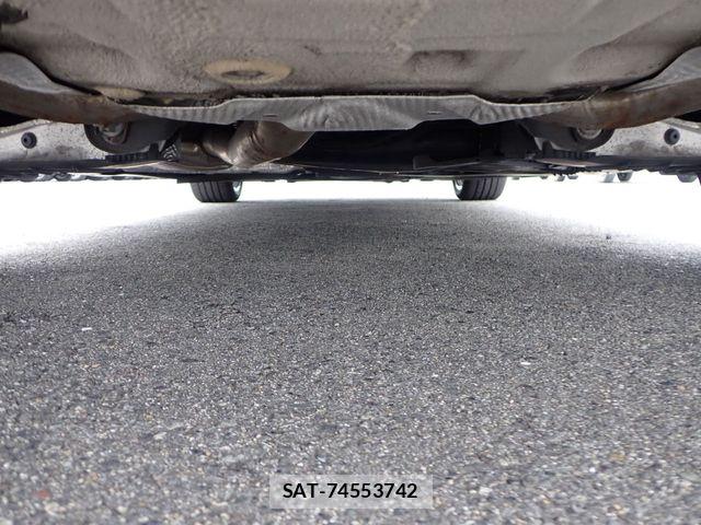 Audi A4 2019-11 7356859-12