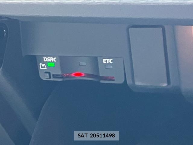 Audi A4 2017-12 7391391-18