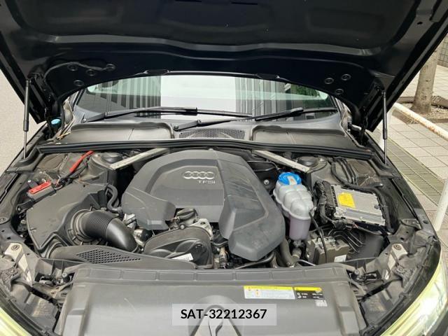 Audi A4 2019-03 7391394-12