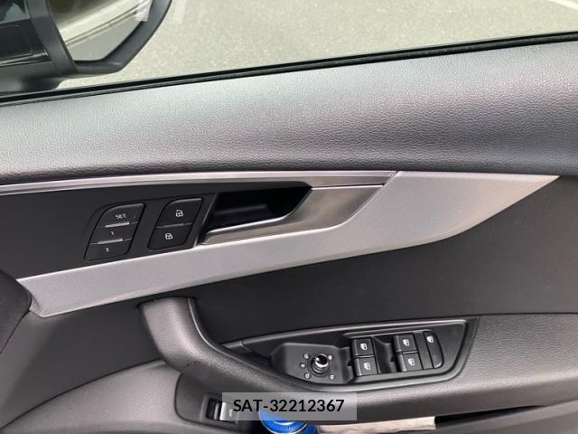 Audi A4 2019-03 7391394-16