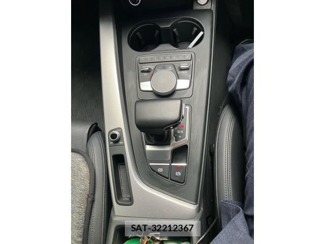 Audi A4 2019-03 7391394-22