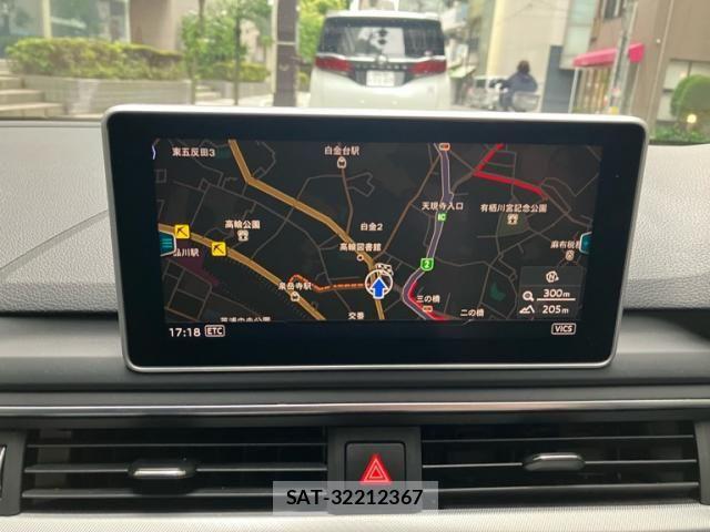 Audi A4 2019-03 7391394-26