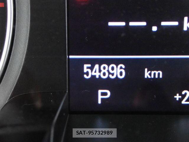 Audi A4 2015-09 7391390-13