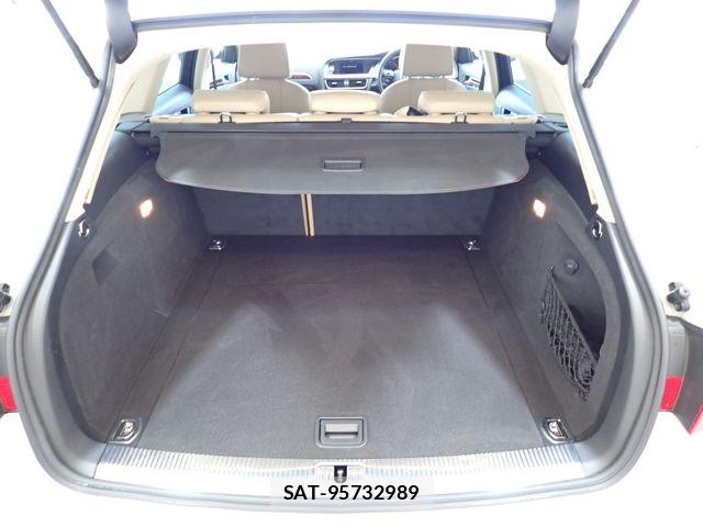 Audi A4 2015-09 7391390-22