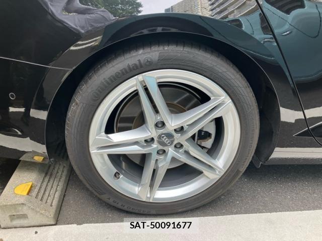 Audi A4 2020-02 7452988-9