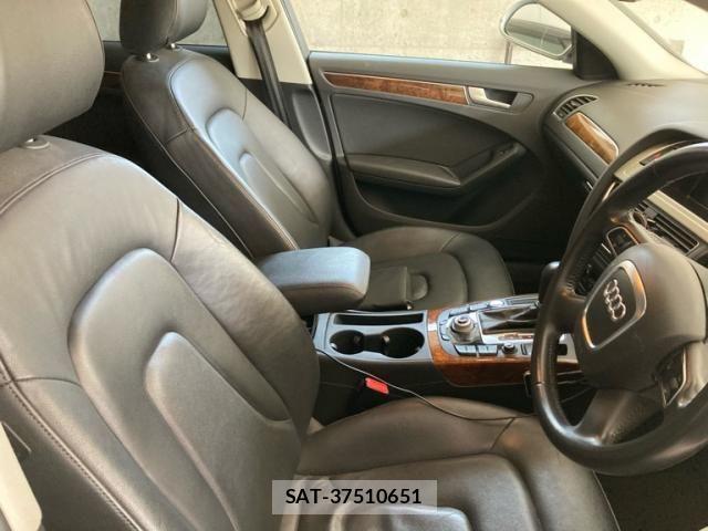 Audi A4 2012-02 7452989-9