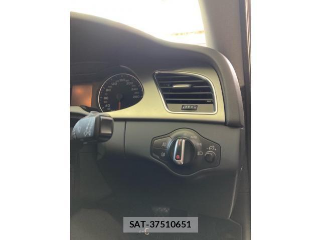 Audi A4 2012-02 7452989-11