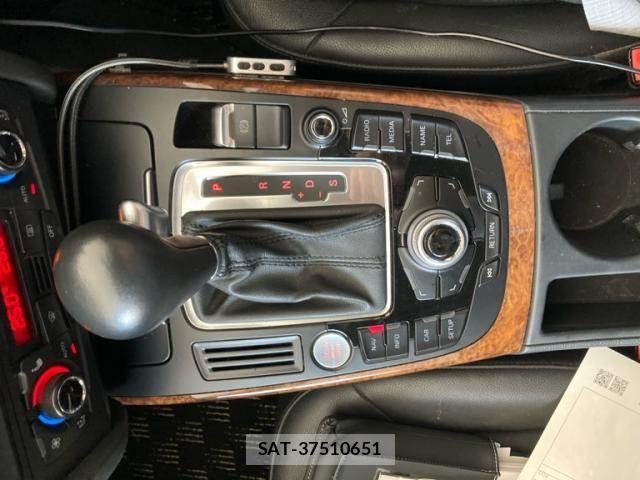 Audi A4 2012-02 7452989-20