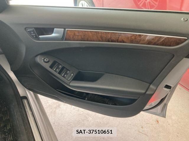 Audi A4 2012-02 7452989-7