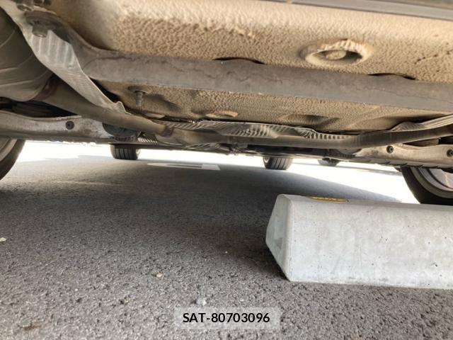 Audi A4 2018-05 7452986-10