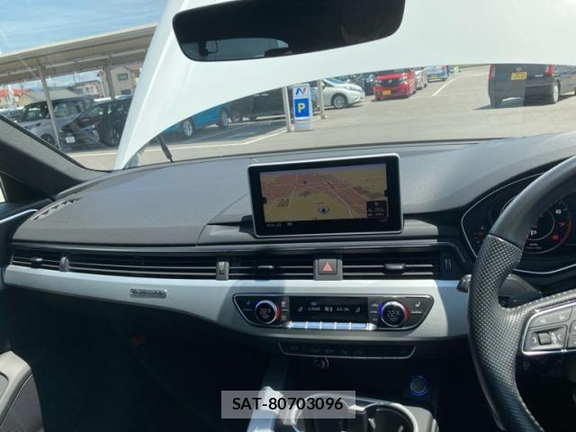Audi A4 2018-05 7452986-18