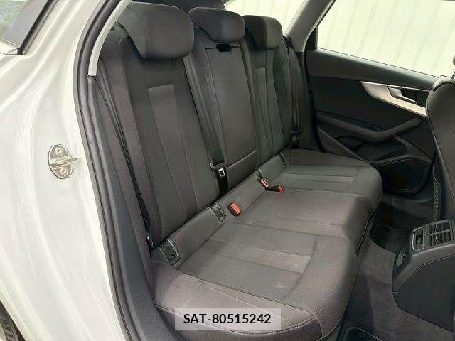 Audi A4 2019-05 7499587-9