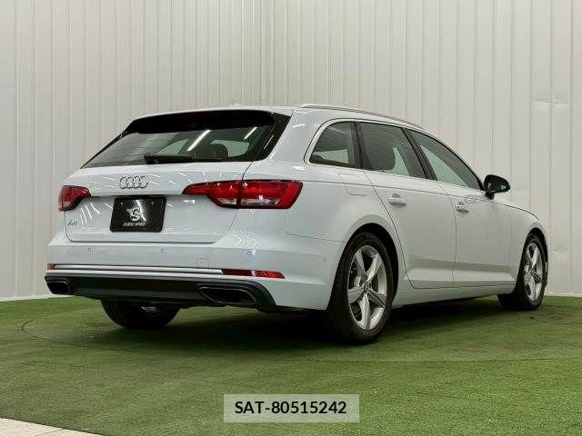 Audi A4 2019-05 7499587-15