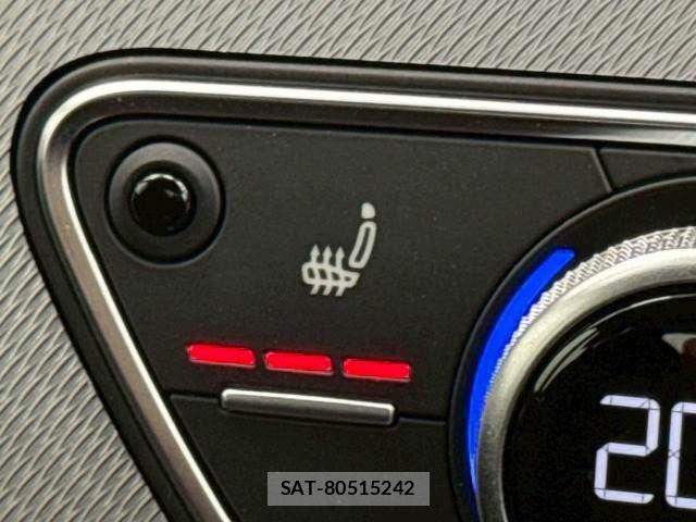Audi A4 2019-05 7499587-7
