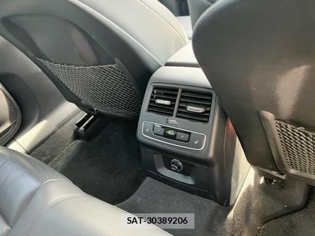 Audi A4 2019-08 7508128-12