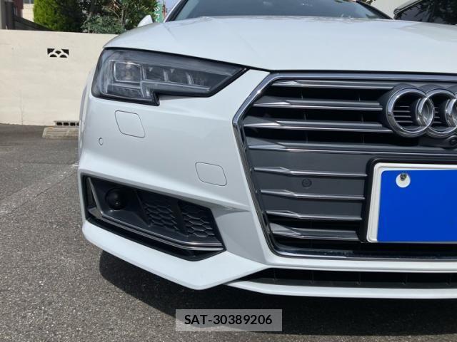 Audi A4 2019-08 7508128-2