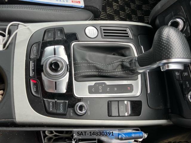 Audi A4 2013-06 7561844-17