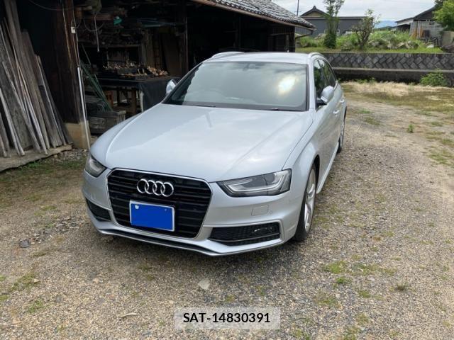 Audi A4 2013-06 7561844-1