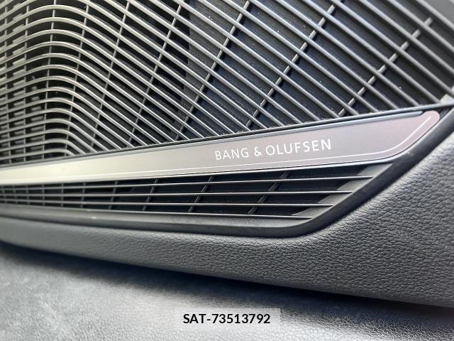 Audi A4 2021-07 7615055-3