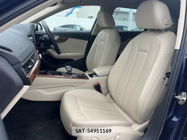 Audi A4 2021-06 7615056-15