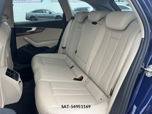 Audi A4 2021-06 7615056-16